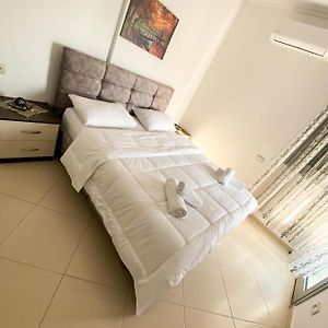 Camera con letto king size